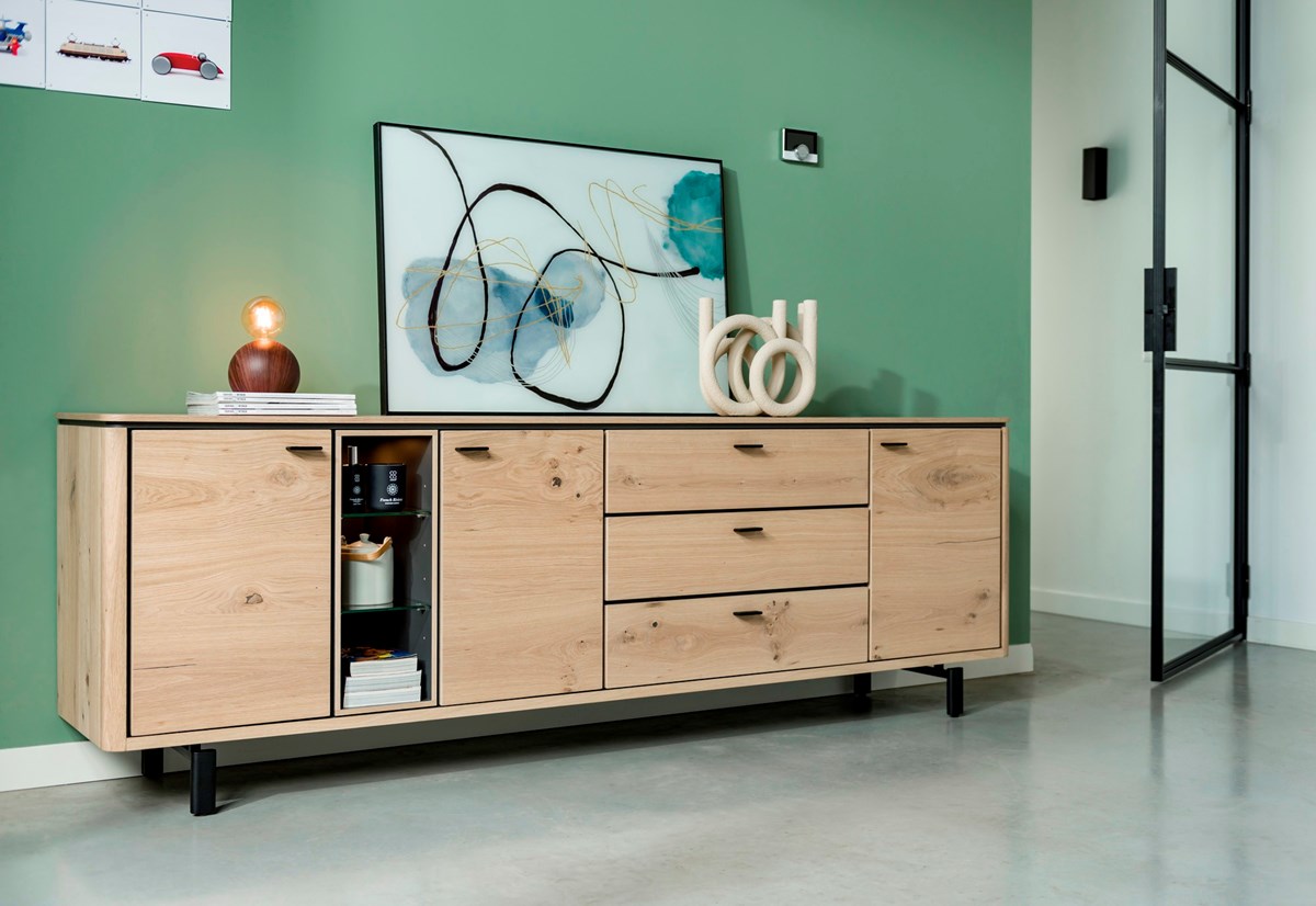 Henders-hazel-buffet-livada-