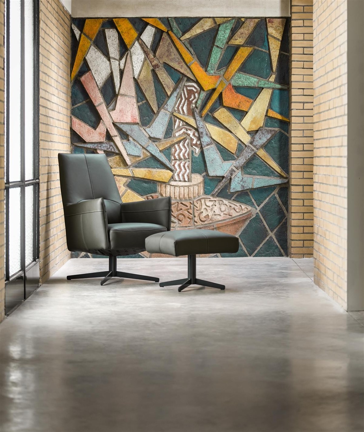 Xooon-Matera_Fauteuil_poef_leder