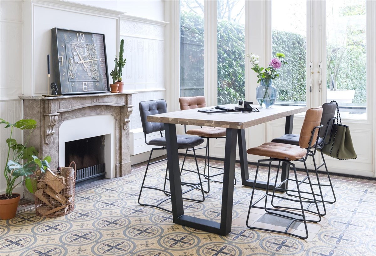 henders-hazel-tabouret-bar-julien-04